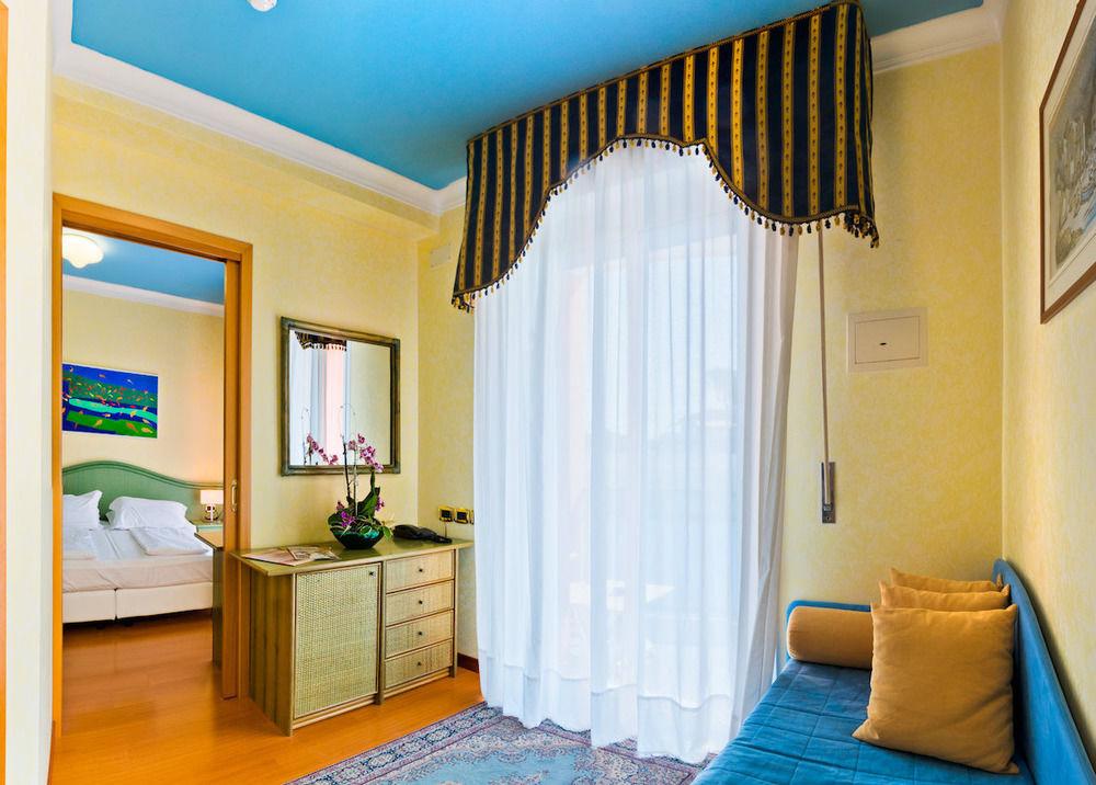 Grand Hotel Esplanada Бибионе Экстерьер фото