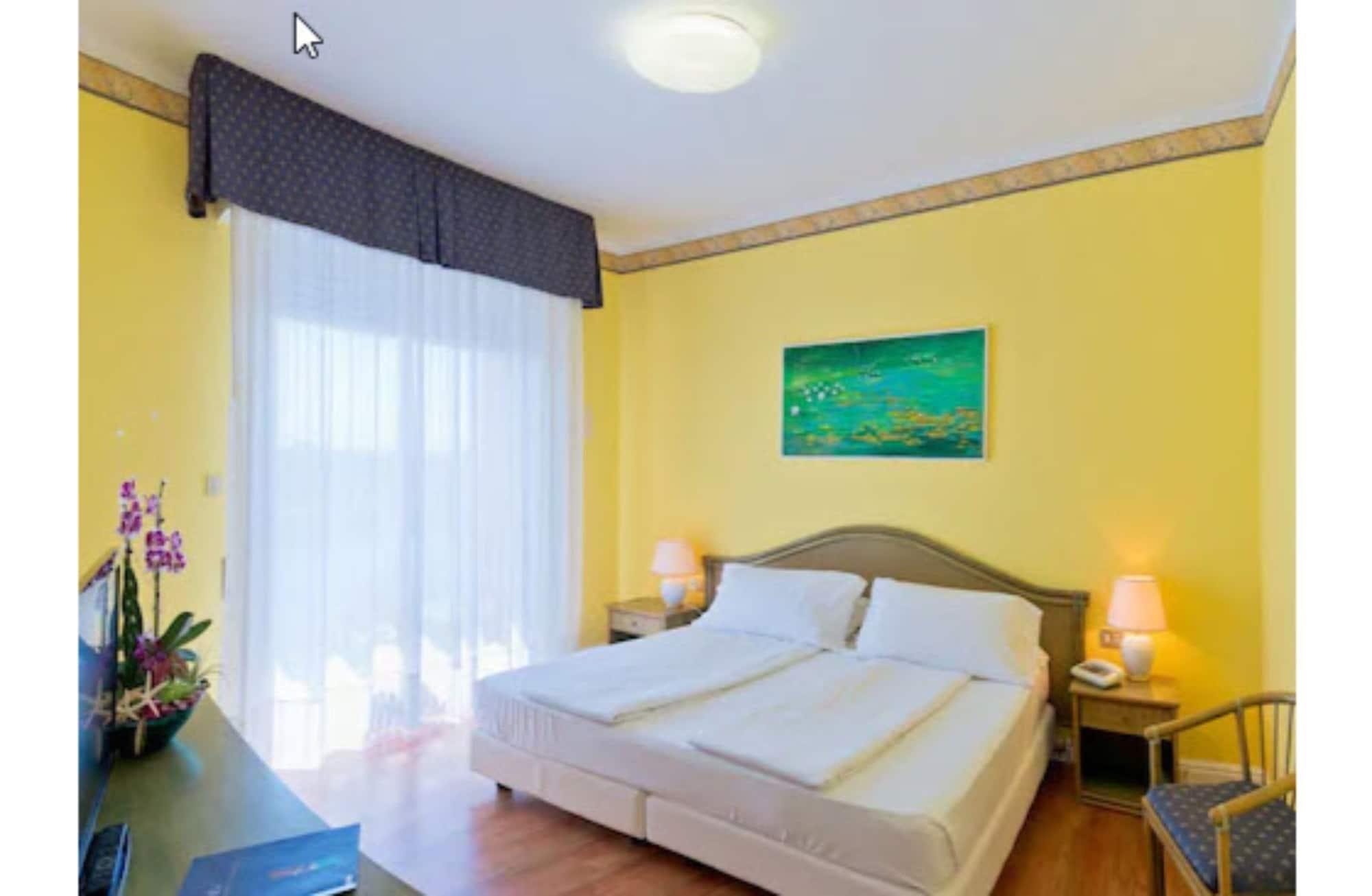Grand Hotel Esplanada Бибионе Экстерьер фото